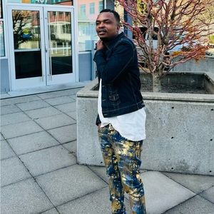 Meet your Posher, Chadrack